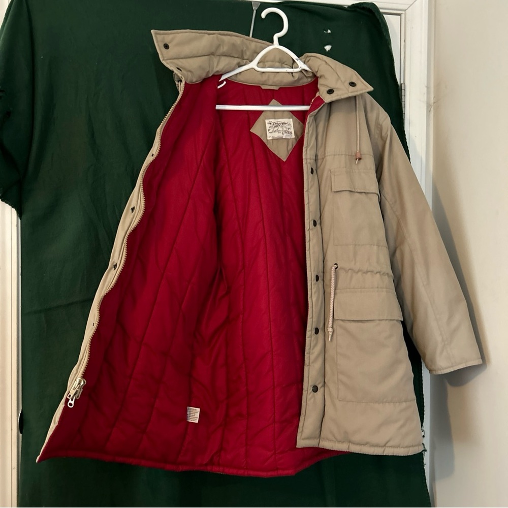 Coat - Picture 5 of 5